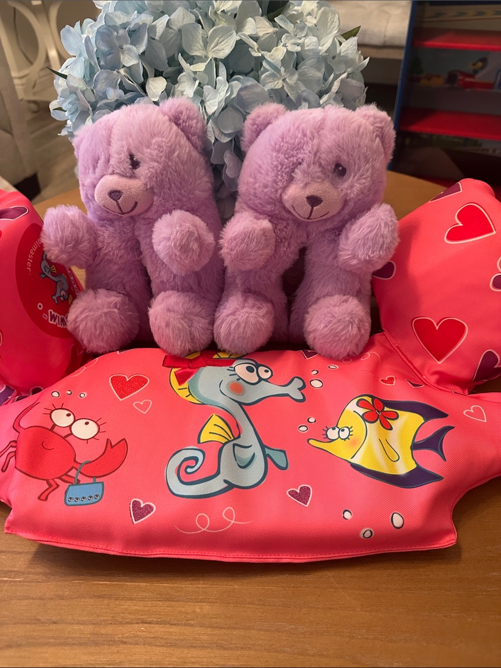Swimming floatie with girl slippers 8/9 toddler slippers